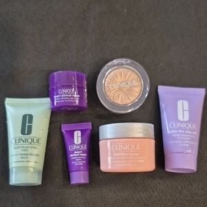 Clinique Skincare and Makeup Set With 6 Pieces